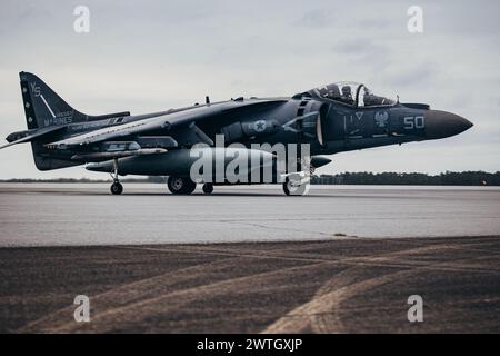 A U.S. Marine AV-8B Harrier assigned to Marine Attack Squadron 231 Detachment, Marine Medium Tiltrotor Squadron 162 (Reinforced), 26th Marine Stock Photo