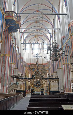 Germany, Mecklenburg-Vorpommern, Stralsund (Hansa Town):  the impressive Gothic  nave of St. Nicholas' Church Stock Photo