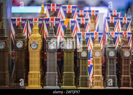 Souvenirs of Big Ben on display at Camden market in London Stock Photo