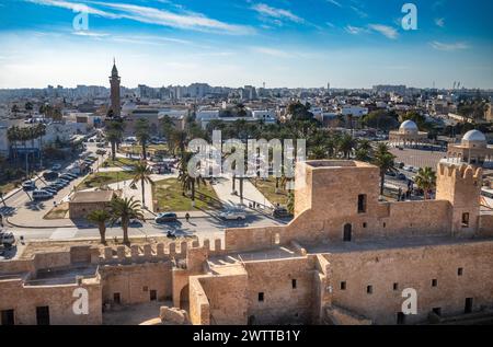 Bourguiba Square and Bourguiba Mosque seen from the top of the Ribat of Monastir, the Islamic fortress in Monastir, Tunisia. Stock Photo