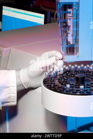 Scientist working with samples in a laboratory Stock Photo