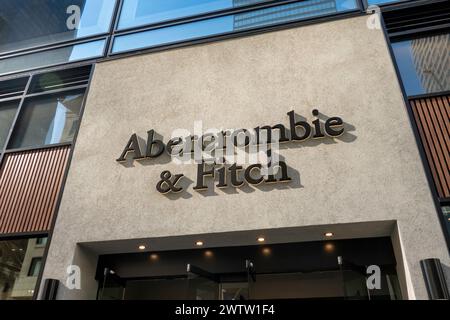 Abercrombie & Fitch, flagship store on Fifth Avenue, 2024, Manhattan, New York City, USA Stock Photo