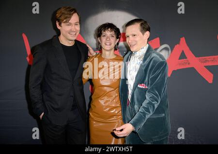 David Kross, Joel Basman und Liv Lisa Fries bei der Premiere der Fernsehserie Kafka in der Urania Berlin. Berlin, 19.03.2024 Foto:xF.xKernx/xFuturexImagex kafka 4179 Stock Photo