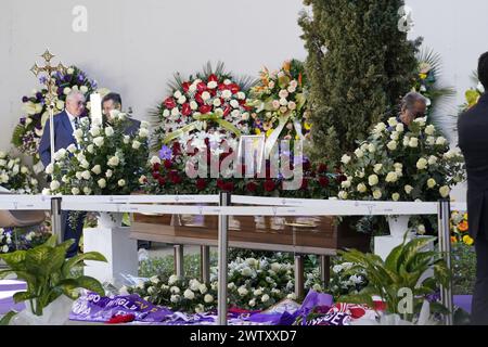 Firenze, Italia. 20th Mar, 2024. La salma di Joe Barone alla Camera Ardente del DG della Fiorentina presso il Viola Park Rocco Commisso a Firenze, Italia - Cronaca, Sport. 20 Marzo 2024 (foto Marco Bucco/LaPresse) The coffin of Joe Barone during the funeral chamber of Fiorentina's DG at the Viola Park Rocco Commisso in Florence, Italy - News, Sports. March 20, 2024 (photo by Marco Bucco/LaPresse) Credit: LaPresse/Alamy Live News Stock Photo