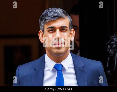 London, UK. 20th Mar, 2024. Prime Minister of Britain, Rishi Sunak, leaves Downing Street to go to Parliament for Prime Ministers Questions. Credit: Mark Thomas/Alamy Live News Stock Photo