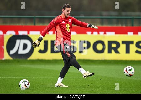 Danny Ward of Wales during warms up ahead of the Wales open training session at Vale Resort Training complex, Hensol, United Kingdom. 20th Mar, 2024. (Photo by Craig Thomas/News Images) in, on 3/20/2024. (Photo by Craig Thomas/News Images/Sipa USA) Credit: Sipa USA/Alamy Live News Stock Photo