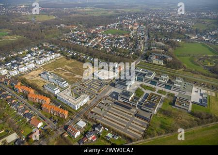 Luftbild, Hochschule Hamm-Lippstadt und Baustelle mit Neubau SCI:Q Science Quarter Paracelsuspark und Wohngebiet Paracelsuskarree, Mitte, Hamm, Ruhrgebiet, Nordrhein-Westfalen, Deutschland ACHTUNGxMINDESTHONORARx60xEURO *** Aerial view, Hamm Lippstadt University of Applied Sciences and construction site with new building SCI Q Science Quarter Paracelsuspark and residential area Paracelsuskarree, center, Hamm, Ruhr area, North Rhine-Westphalia, Germany ATTENTIONxMINDESTHONORARx60xEURO Stock Photo