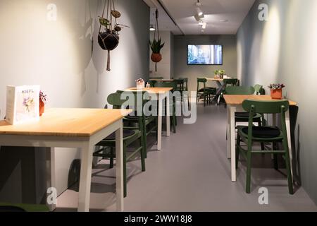 Munich, Germany. 20th Mar, 2024. Laden at the opening of the Future Retail Store Urban Gardeners by Kiefl in the Townhall in Munich, Germany on March 20, 2024. (Photo by Alexander Pohl/Sipa USA) Credit: Sipa USA/Alamy Live News Stock Photo