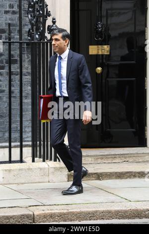 UK Prime Minister Rishi Sunak Attends Question And Answer Session Rishi Sunak, UK Prime Minister, departs 10 Downing Street to attend a questions and answers session in parliament in London, UK, on Wednesday, March 20, 2024. Sunak is hoping the Bank of England can begin cutting interest rates soon enough for voter to feel the relief before his Conservatives face Keir Starmer s resurgent Labour Party in an election expected in the second half of the year. CAP/GOL GOL/ London Great Britain UK Copyright: xRickxGold/CapitalxPicturesx Stock Photo