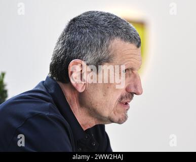 MELBOURNE, AUSTRALIA 25 February 2024. Pictured: Guenther Steiner in the paddock at the FIA Formula 1 Rolex Australian Grand Prix 2024 3rd round from 22nd to 24th March at the Albert Park Street Circuit, Melbourne, Australia. Credit: Karl Phillipson/Alamy Live News Stock Photo