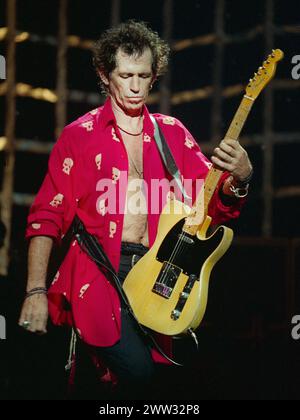 Keith Richards of The Rolling Stones at the Brixton Academy,London,UK July 1995 Stock Photo