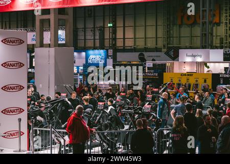 Arnold Schwarzenegger & Phil Heath train at the Arnolds Sport Festival 2024 using Panatta gym equipment. Stock Photo