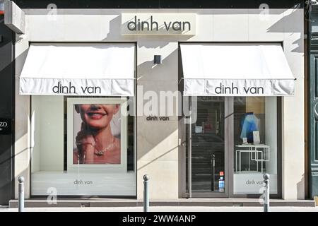 Dinh Van Illustration of commercial signs and shops in Lyon France on February 16 2024. Photo by Julien Reynaud APS Medias ABACAPRESS.COM Stock Photo Alamy