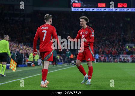 Wales David Brooks scores a GOAL 1-0 and celebrates with Wales Ethan Ampadu during the Wales v Finland UEFA Euro 2024 Qualifier play-off Semi-Final at Cardiff City Stadium, Cardiff, Wales, United Kingdom on 21 March 2024 Stock Photo