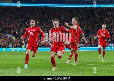 Wales Neco Williams scores a GOAL 2-0 and celebrates during the Wales v Finland UEFA Euro 2024 Qualifier play-off Semi-Final at Cardiff City Stadium, Cardiff, Wales, United Kingdom on 21 March 2024 Stock Photo