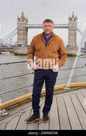 Guy Ritchie attends a photo call for The Ministry of Ungentlemanly ...