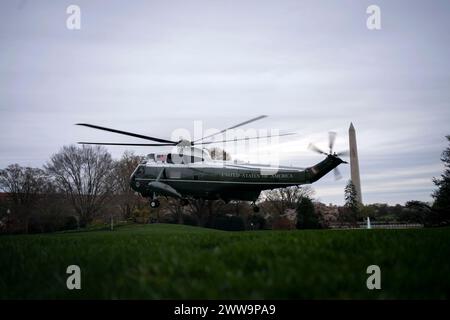 Washington, United States . 22nd Mar, 2024. Marine One lifts from the White House in Washington, DC en route to Delaware on Friday, March 22, 2024. Photo by Bonnie Cash/Pool/Sipa USA Credit: Sipa USA/Alamy Live News Stock Photo