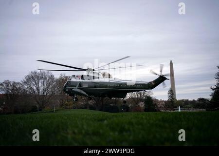 Washington, United States. 22nd Mar, 2024. Marine One lifts from the White House in Washington, DC en route to Delaware on Friday, March 22, 2024. Photo by Bonnie Cash/Pool/ABACAPRESS.COM Credit: Abaca Press/Alamy Live News Stock Photo