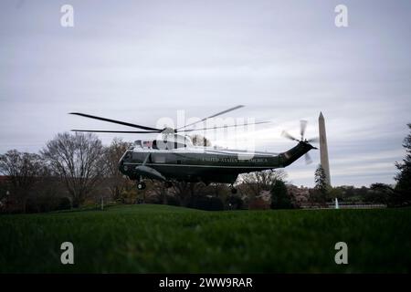 Washington, United States. 22nd Mar, 2024. Marine One lifts from the White House in Washington, DC en route to Delaware on Friday, March 22, 2024. Photo by Bonnie Cash/UPI Credit: UPI/Alamy Live News Stock Photo