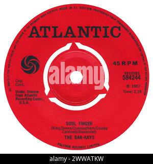 45 RPM 7' UK record label of Soul Finger by the Bar-Kays on the Atlantic label from 1969. The single was originally issued in the UK on Stax in 1967. Written by the Bar-Kays. Stock Photo