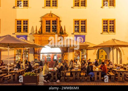 square Marktplatz, Old Town Hall, restaurant Darmstadt Bergstraße Hessen, Hesse Germany Stock Photo