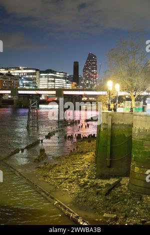 The Thames London at night looking at Blackfriars Bridge Stock Photo
