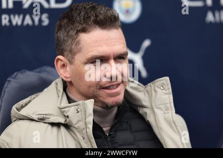 Manchester, UK. 23rd Mar, 2024. Manchester United Manager Marc Skinner during the The FA Women's Super League match at the Etihad Stadium, Manchester. Picture credit should read: Gary Oakley/Sportimage Credit: Sportimage Ltd/Alamy Live News Stock Photo