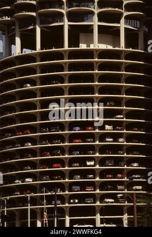 Marina Towers, car park surrounds outer structure, apartments above, Chicago, Illinois, USA. Stock Photo