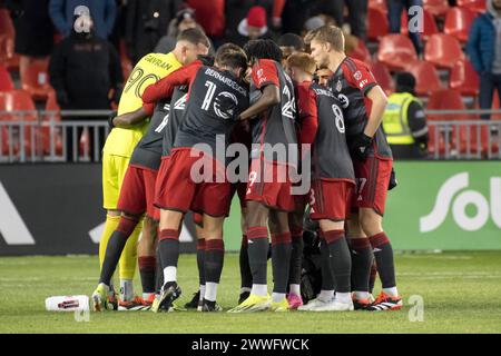 Toronto, Ontario, Canada. 23rd Mar, 2024. Toronto FC players huddle before the MLS game between Toronto FC and Atlanta United at BMO field in Toronto. The game ended 2-0 (Credit Image: © Angel Marchini/ZUMA Press Wire) EDITORIAL USAGE ONLY! Not for Commercial USAGE! Credit: ZUMA Press, Inc./Alamy Live News Stock Photo