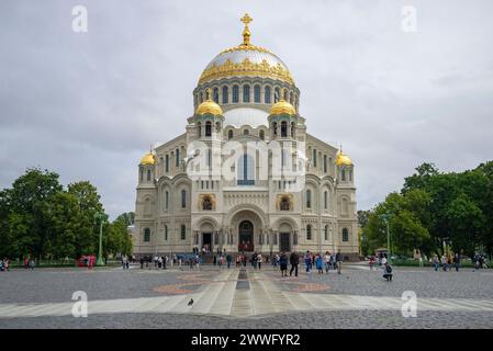 KRONSTADT, RUSSIA - JUNE 19, 2016: Cathedral of St. Nicholas the Wonderworker on a cloudy June day. Anchor Square Stock Photo