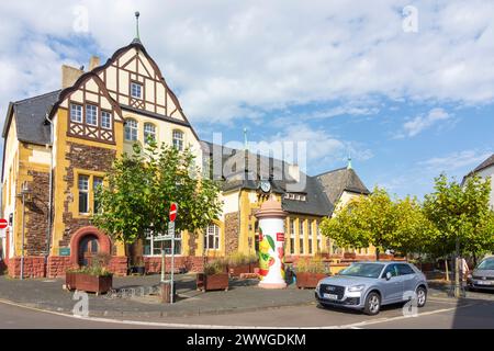 Bernkastel-Kues: former railway station Cues in Mosel, Rheinland-Pfalz, Rhineland-Palatinate, Germany Stock Photo