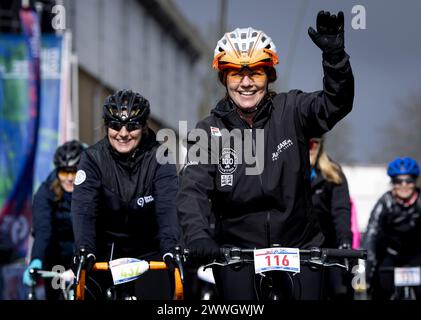 HEERENVEEN - Princess Annette on the Thialf ice rink during the kick-off of De Hollandse 100. The duathlon is held annually to raise money for research into the nature and treatment of lymphoma. ANP KOEN VAN WEEL netherlands out - belgium out Stock Photo