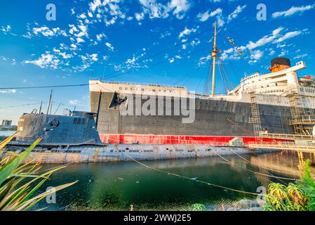 Los Angeles, CA - July 31, 2017: The Queen Mary ship on a sunny day. Stock Photo