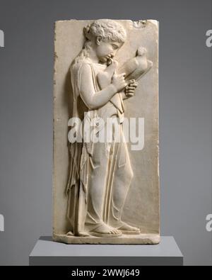 Marble grave stele of a little girl Greek Period: Classical   ca. 450–440 BCE Stock Photo