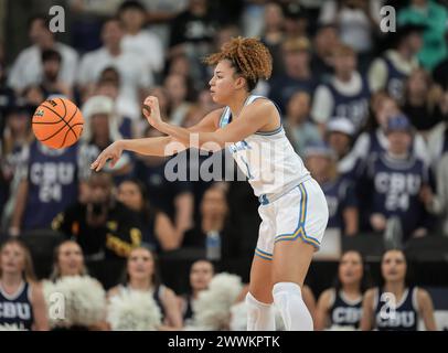 UCLA guard Kiki Rice (1) passes the ball against Illinois guard Adalia ...