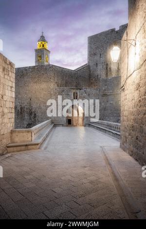 Iconic Main Gate to the Medieval Walled Old Town of Dubrovnik, Croatia Stock Photo