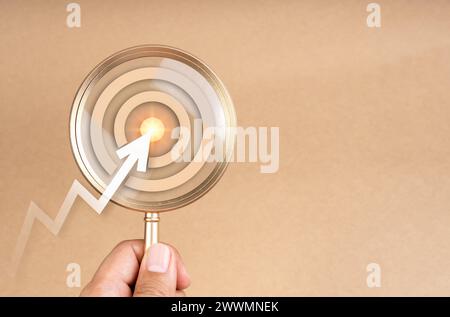 Business target market trends, research and finding for the right goal, niche marketing, analyzing positive trend concepts. Arrow head hit on target i Stock Photo