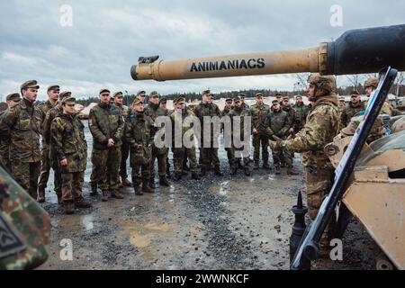 German soldiers assigned to Unteroffizierschule des Heeres, Lehrgruppe ...