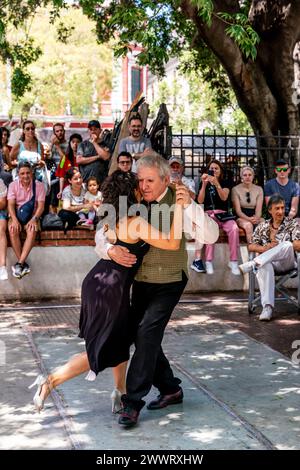 A Tango Dancing Show In Plaza Dorrego, San Telmo District, Buenos Aires, Argentina. Stock Photo