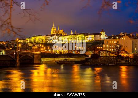 Lobkowicz Palace and St. Vitus Cathedral seen from Charles Bridge, Karluv Most, Prague, Czech Republic Stock Photo