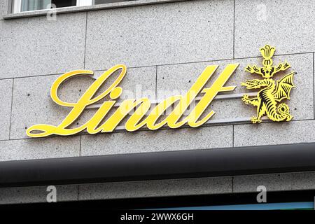 Lindt Schokolade, Filiale in Wien, Österreich // Lindt Chocolate ...