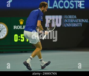 MIAMI GARDENS, FLORIDA - MARCH 24: Daniil Medvedev vs Cameron Norrie (Great Britain) during the 2024 Miami Open day9 presented by Itaú at Hard Rock Stadium on March 24, 2024 in Miami Gardens, Florida.  (Photo by JL/Sipa USA) Stock Photo