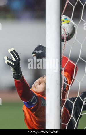 Manila, Philippines. 26th Mar, 2024. Goalkeeper Neil Leonard Etheridge of the Philippines tries to save the ball during the group F match of 2026 FIFA World Cup Asian qualifiers between the Philippines and Iraq in Manila, the Philippines, March 26, 2024. Credit: Rouelle Umali/Xinhua/Alamy Live News Stock Photo