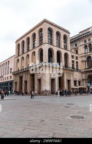 Milan, Italy-March 30, 2022: The historical Duomo Square, Piazza del Duomo in the center of Milan, Lombardy, Italy. Stock Photo