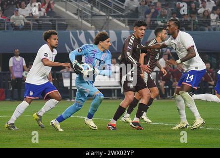 Arlington, USA. 24th Mar, 2024. March 24, 2024, Arlington, Texas: goalkeeper Guillermo Ochoa controls the ball during the Concacaf Nations League Final played at AT&T Stadium. on March 24, 2024, Arlington, Texas. United States won Mexico the Finals 2-0. (Photo by Javier Vicencio/Eyepix Group/Sipa USA) Credit: Sipa USA/Alamy Live News Stock Photo