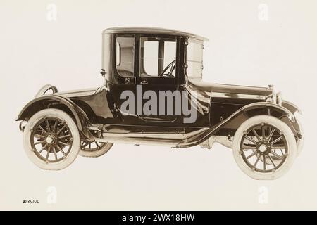 A Dodge Brothers winter roadster, a four cylinder 30-35 horse powered engine ca. 1918-1919 Stock Photo