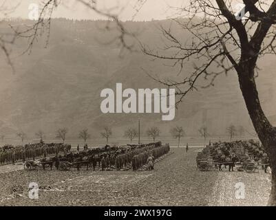 Regular Saturday inspection of the 12th Machine Gun Battalion, 4th Division, 4th Army Corps. Sehl, Mosel, Germany ca. 2019 Stock Photo