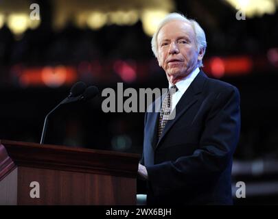 File photo - Sen. Joseph Lieberman (I-CT) during the Republican National Convention at the Xcel Energy Center in Saint-Paul, MN, USA on September 2nd, 2008. - Former US Senator and vice-presidential candidate Joe Lieberman has died at 82. The cause was complications from a fall, according to a family statement obtained by CBS News, the BBC's US partner. The centrist represented the state of Connecticut in the Senate for nearly a quarter of a century. Mr Lieberman became the first Jewish politician to join a major party US presidential ticket in 2000 when Al Gore selected him as his running mat Stock Photo