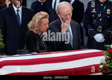 **FILE PHOTO** Joe Lieberman Has Passed Away** Former Connecticut Sen. Joe Lieberman, accompanied by his wife, Elizabeth Haas, gives a kiss to the casket of Sen. John McCain, R-Ariz., as he lies in state in the Rotunda of the U.S. Capitol, Friday, Aug. 31, 2018, in Washington. (AP Photo/Andrew Harnik, Pool) /MediaPunch /MediaPunch Stock Photo