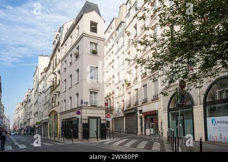 Paris, 2nd arrondissement, 97 rue de Cléry, corner of a building with the rue Beauregard, André Chenier lived here, Stock Photo